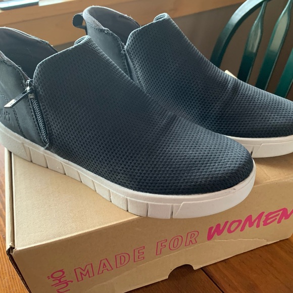 Ryka booties size 7.5 - Picture 9 of 10